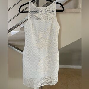 White Lace Sleeveless Dress